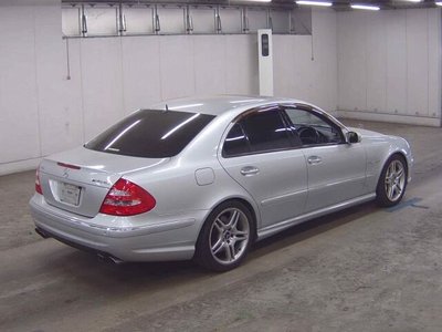 2006 Mercedes-BENZ E-CLASS AMG 照片 5