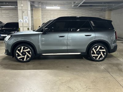 2025 MINI COOPER S COUNTRYMAN — миниатюра 15