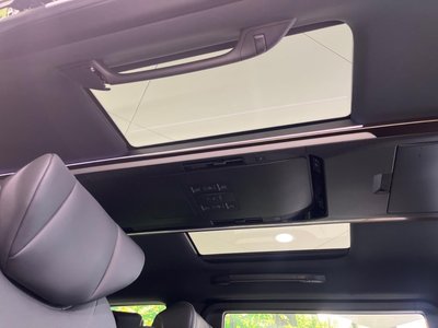 2023 TOYOTA ALPHARD 照片 4
