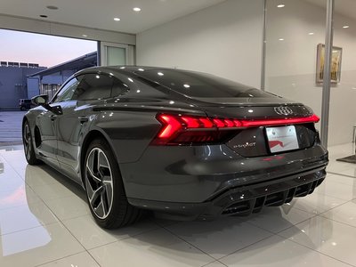 2023 AUDI E-TRON GT QUATTRO — фото 9