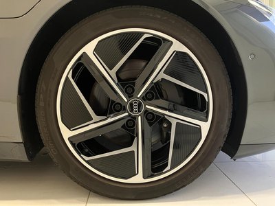 2023 AUDI E-TRON GT QUATTRO — фото 5
