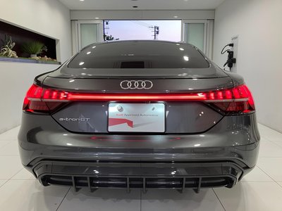 2023 AUDI E-TRON GT QUATTRO — фото 7