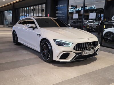 MERCEDES-BENZ GT AMG