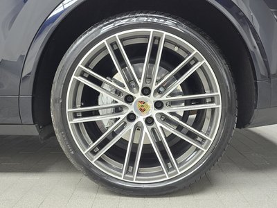 PORSCHE CAYENNE - 8