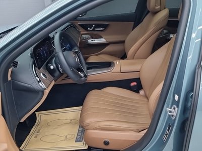 MERCEDES-BENZ E-CLASS - 10