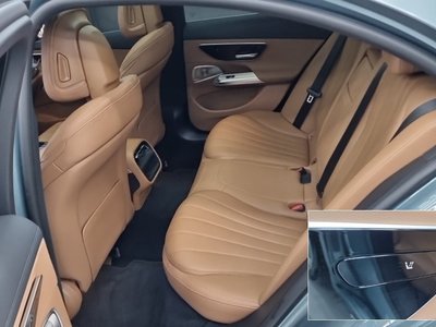 MERCEDES-BENZ E-CLASS - 5
