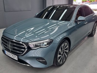 MERCEDES-BENZ E-CLASS - 3