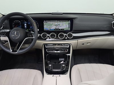 MERCEDES-BENZ E-CLASS - 5