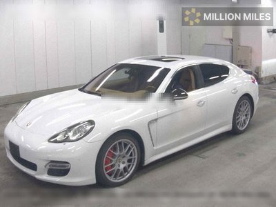 PORSCHE PANAMERA - 4