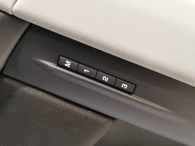 2025 LAND Rover RANGE ROVER EVOQUE 缩略图 20