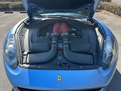 FERRARI CALIFORNIA - 8