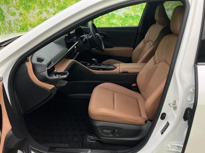 صورة 6 لـ 2024 Toyota CROWN SPORT