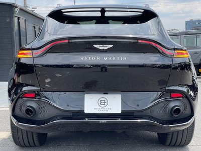 صورة 6 لـ 2021 Aston Martin DBX