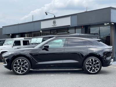 صورة 7 لـ 2021 Aston Martin DBX