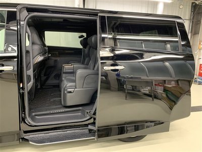 2025 Toyota ALPHARD — фото 37