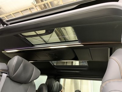 2025 Toyota ALPHARD — фото 24