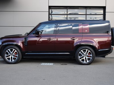 LAND ROVER DEFENDER - 7