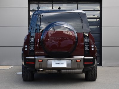 LAND ROVER DEFENDER - 5