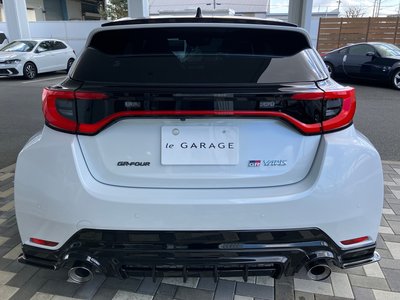 TOYOTA GR YARIS - 10