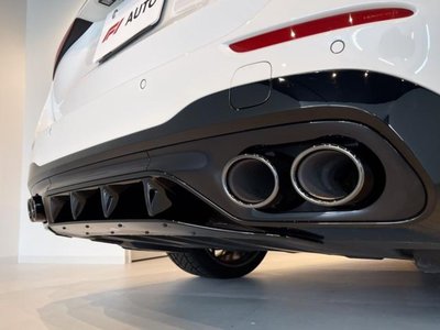2022 Mercedes-BENZ C-CLASS AMG thumbnail 17