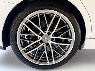 2022 Mercedes-BENZ C-CLASS AMG thumbnail 21