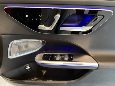 2022 Mercedes-BENZ C-CLASS AMG thumbnail 48