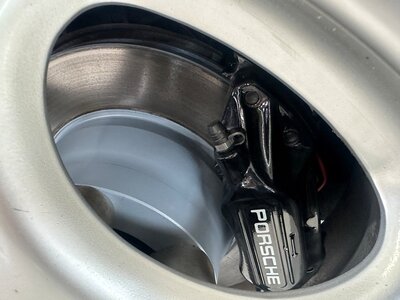 PORSCHE 911 - 9