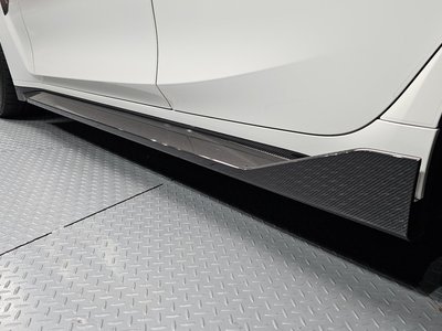 2025 BMW M3 thumbnail 33