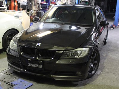 BMW 3 SERIES - 1