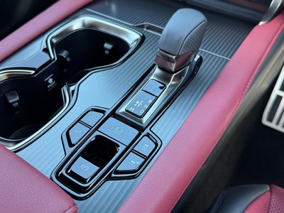 صورة مصغرة 68 لـ 2026 Lexus RX