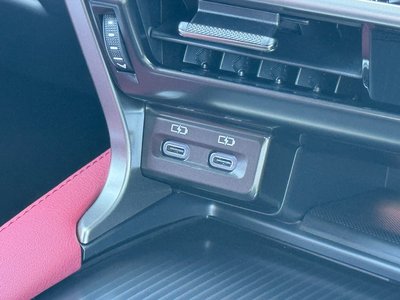 صورة مصغرة 65 لـ 2026 Lexus RX