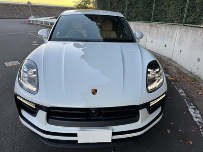صورة 5 لـ 2023 Porsche MACAN