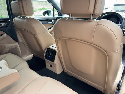 صورة مصغرة 45 لـ 2023 Porsche MACAN