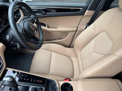 صورة مصغرة 22 لـ 2023 Porsche MACAN