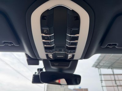 صورة مصغرة 30 لـ 2023 Porsche MACAN