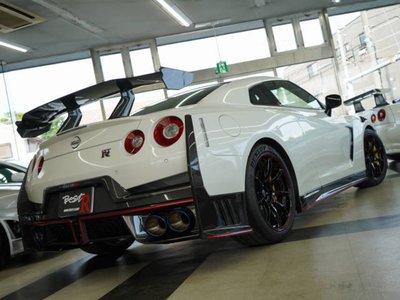 صورة 7 لـ 2023 Nissan GT-R