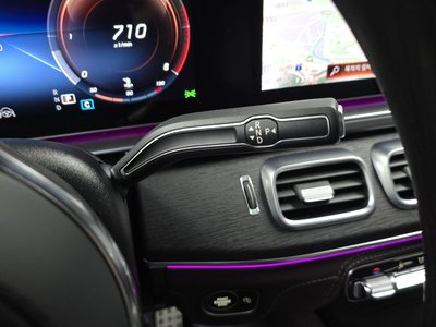 MERCEDES-BENZ GLS - 9