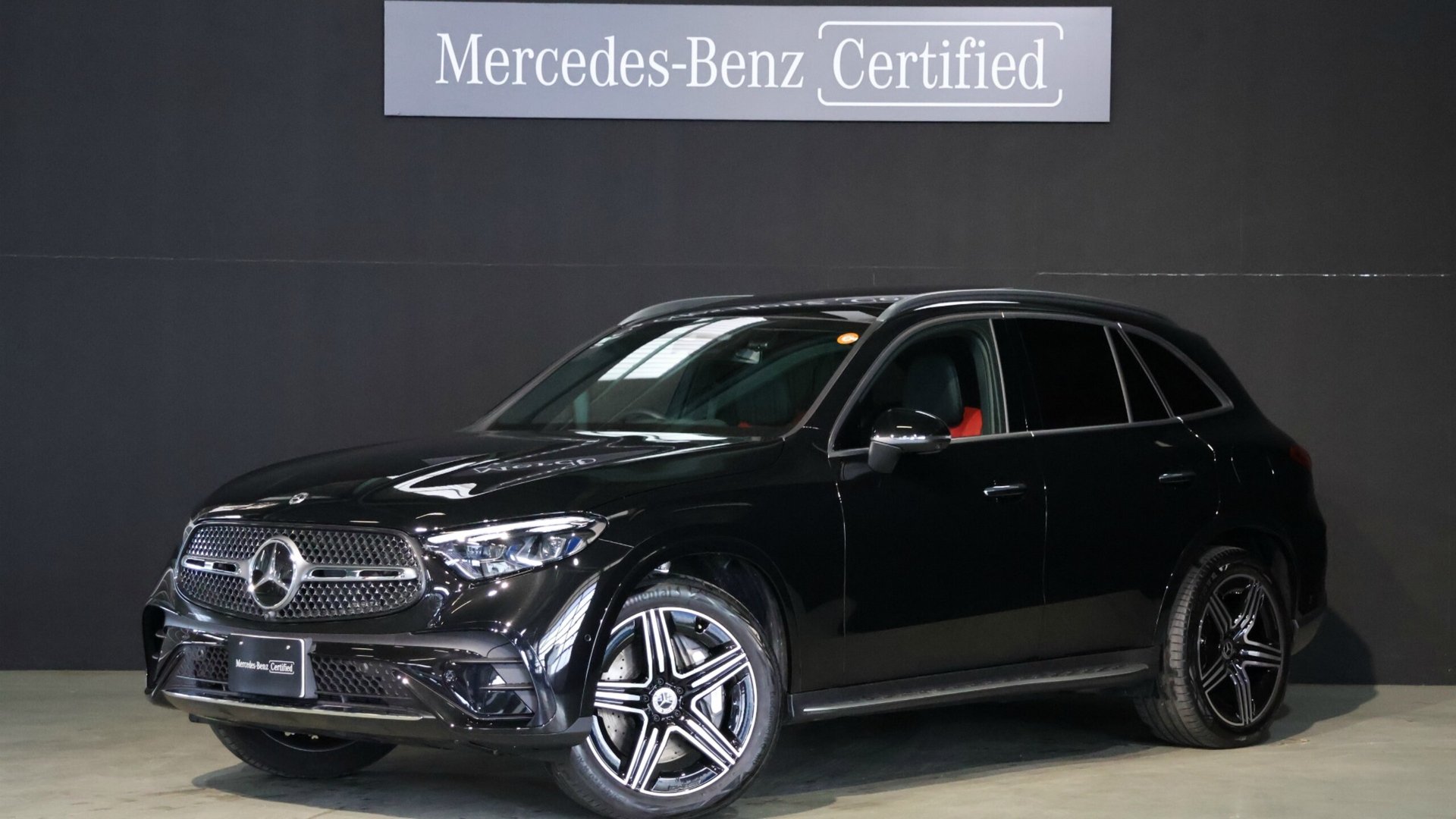 MERCEDES-BENZ GLC - View 1