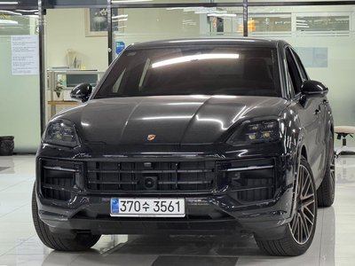 PORSCHE CAYENNE - 1