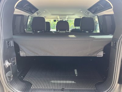 2024 LAND Rover DEFENDER 缩略图 12