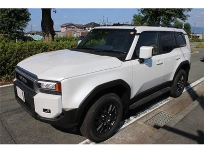 TOYOTA LAND CRUISER 250 - 7