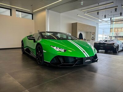LAMBORGHINI HURACAN SPYDER - 1