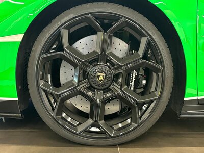 LAMBORGHINI HURACAN SPYDER - 8