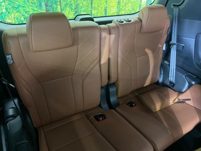 صورة 10 لـ 2023 Toyota VELLFIRE