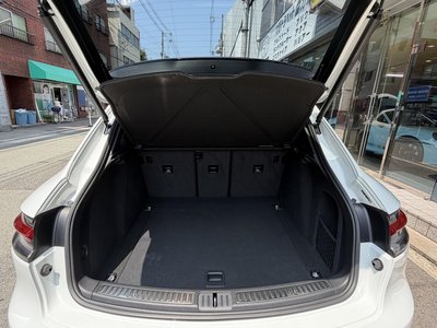 2023 Porsche MACAN 缩略图 30