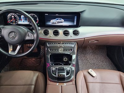 MERCEDES-BENZ E-CLASS - 5