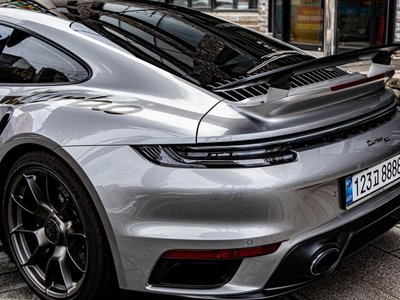 2025 Porsche 911 缩略图 16