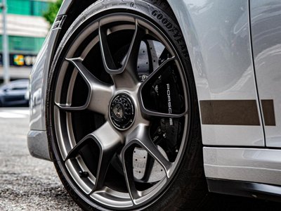 صورة 6 لـ 2025 Porsche 911