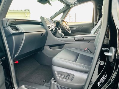 2026 Toyota ALPHARD — миниатюра 32