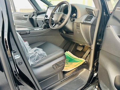 2026 Toyota ALPHARD — миниатюра 26